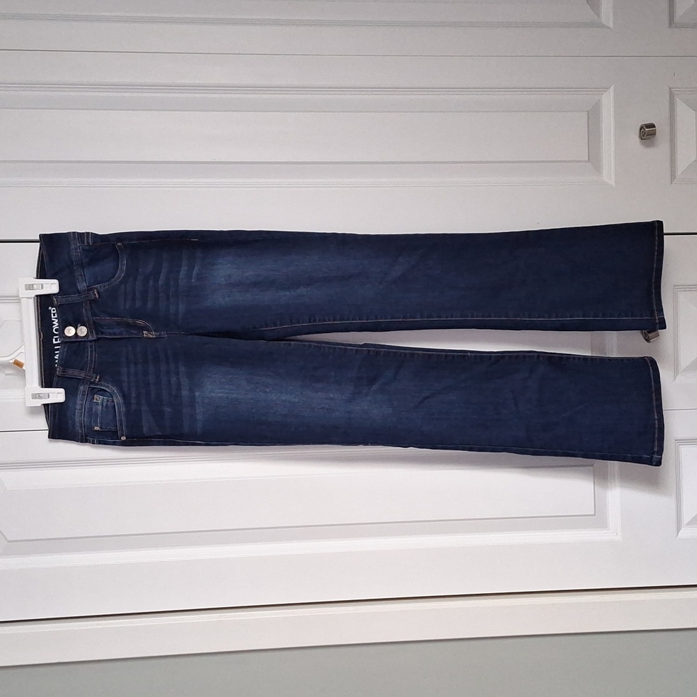 Wallflower jeans